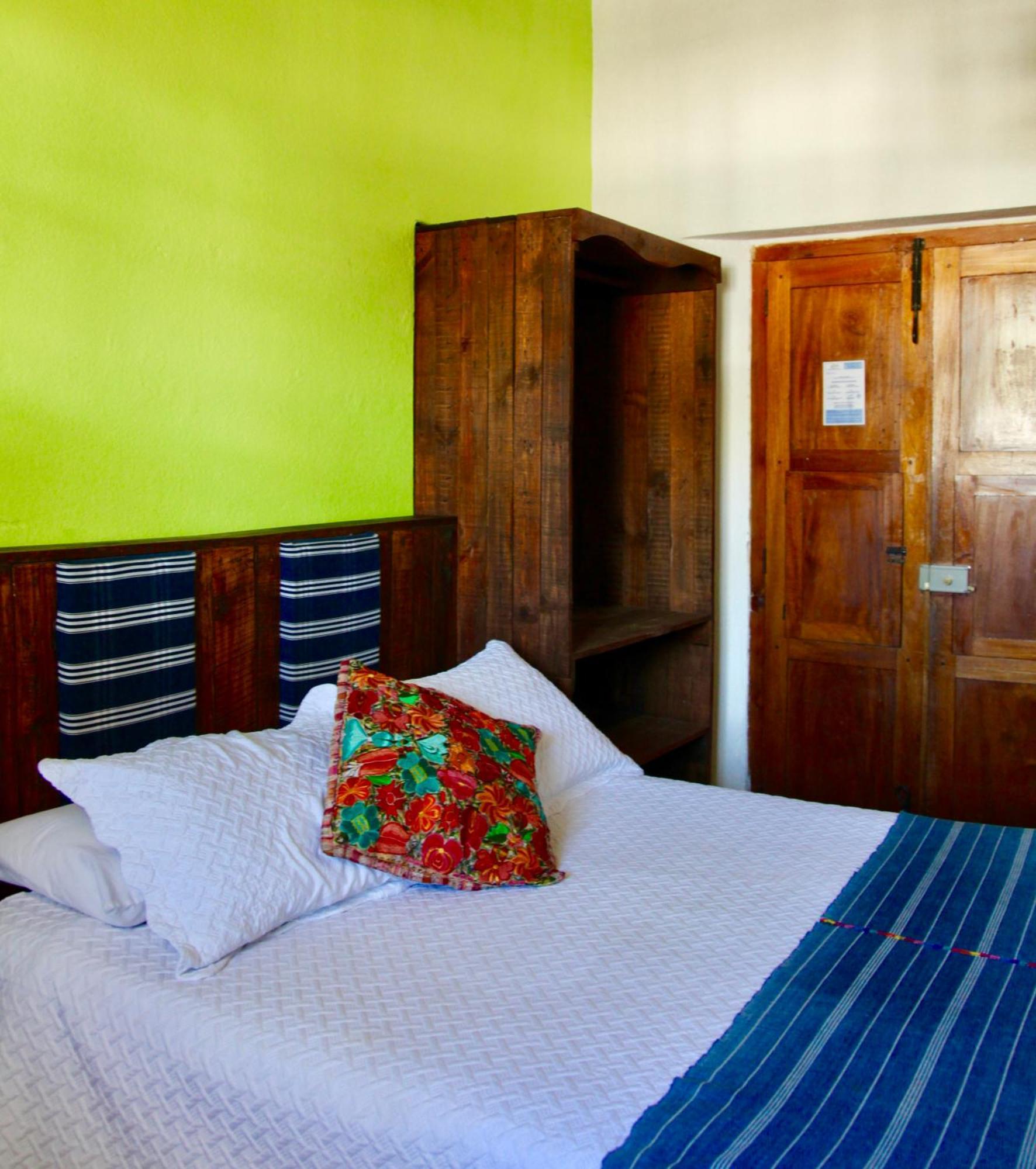 Hostal Antigueeno Antigua Екстериор снимка