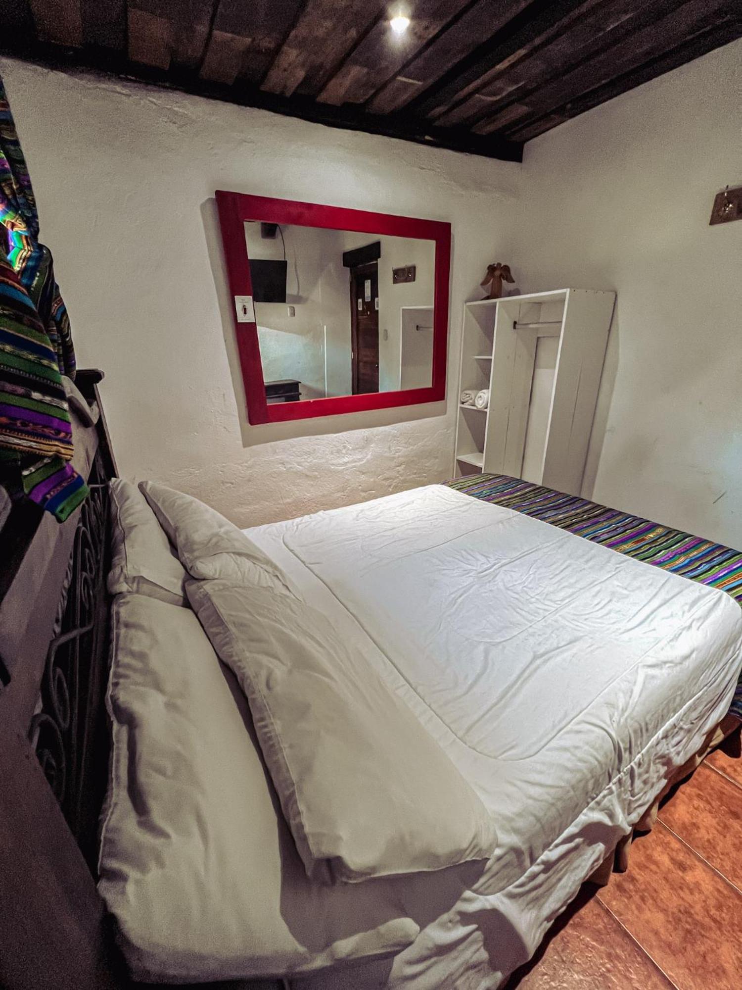 Hostal Antigueeno Antigua Екстериор снимка