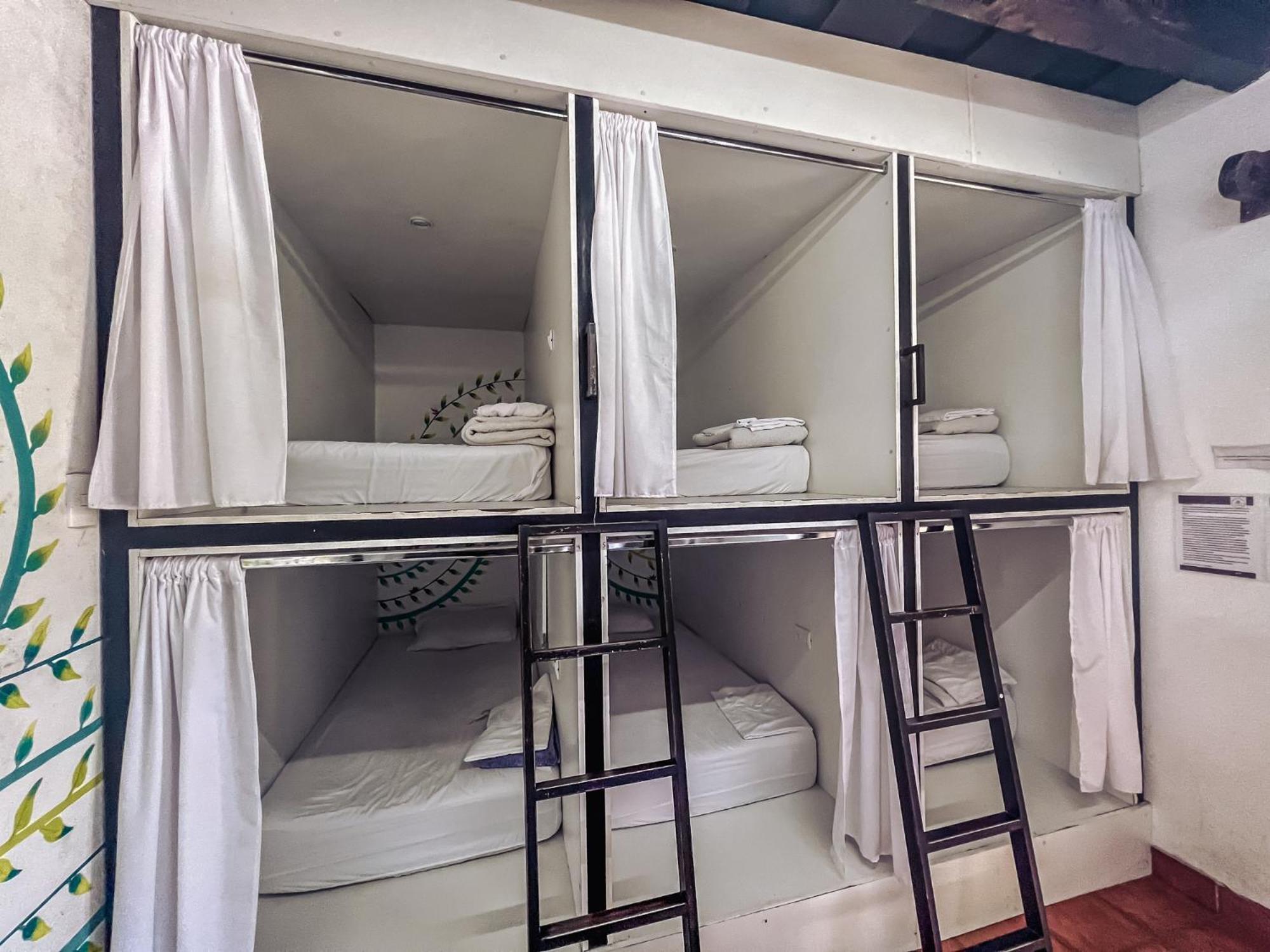 Hostal Antigueeno Antigua Екстериор снимка